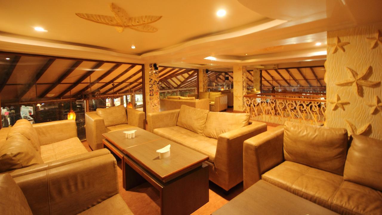 De Baga Deck Comforts Calangute Exterior photo